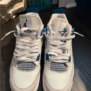 Air Jordan 4 retro military blue